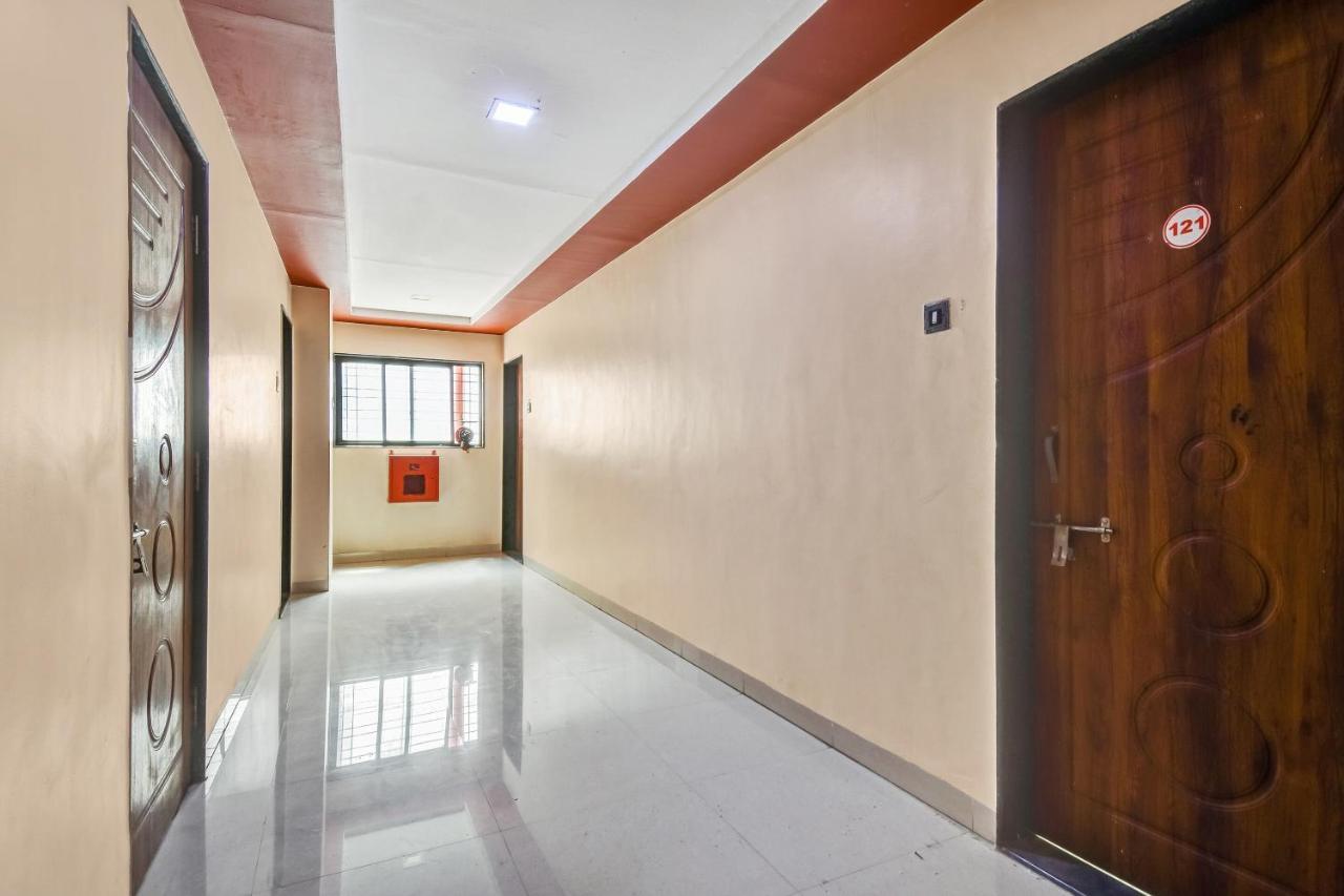 Oyo Hotel Samarth Lodge Solāpur Exterior foto